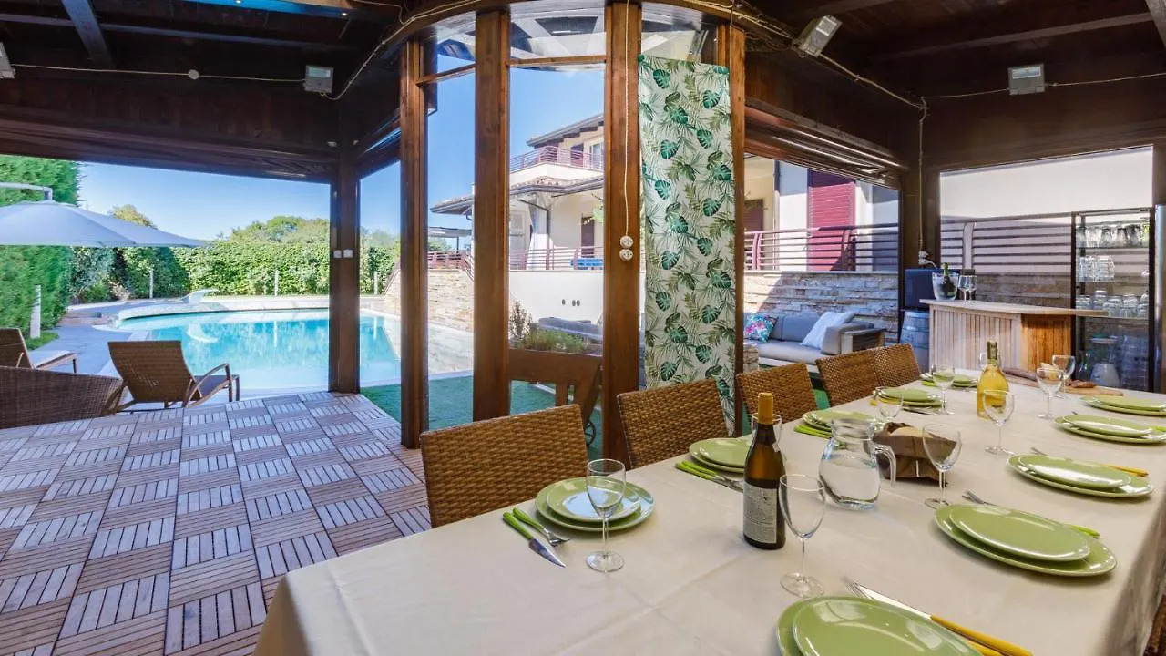 Villa Alais 8, Emma Villas ريميني إيطاليا