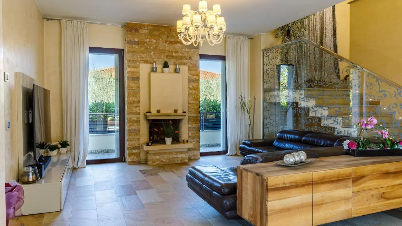 Villa Alais 8, Emma Villas Rimini